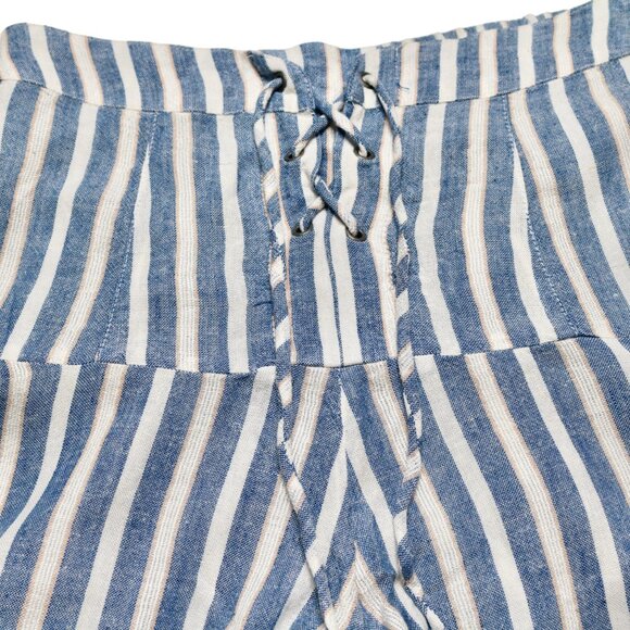American Eagle Women's Blue and White Striped Ruffle Shorts, size Small - Picture 3 of 12